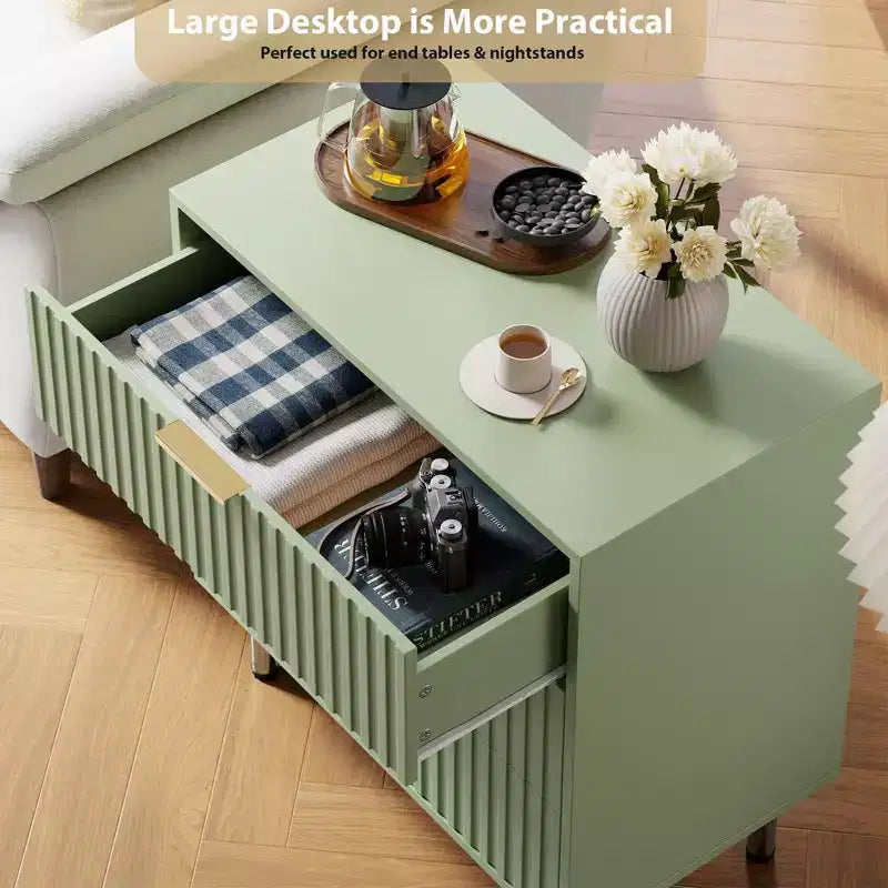 3 Drawer Dresser for Bedroom, Fluted Modern Nightstand with Deep Drawers, Chest of Drawers with Wide Top, Wooden Dresser Organizer, Side Table