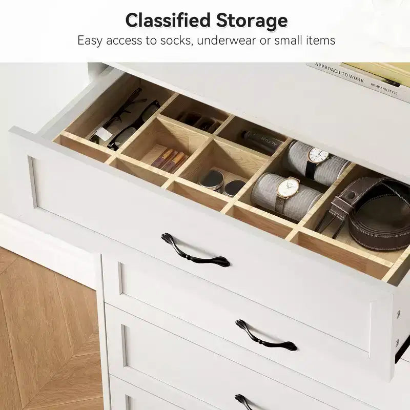 6-Drawer Wooden Dresser for Bedroom with Wide Metal Handles, Modern Farmhouse Style Chest of Drawers, Storage Organizer for Bedroom and Living Room