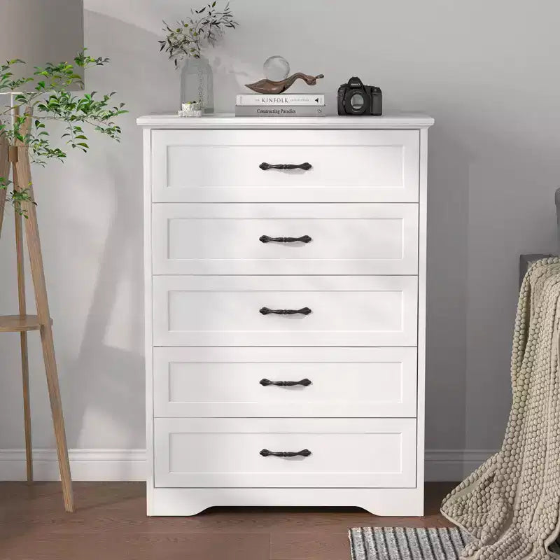 6-Drawer Wooden Dresser for Bedroom with Wide Metal Handles, Modern Farmhouse Style Chest of Drawers, Storage Organizer for Bedroom and Living Room