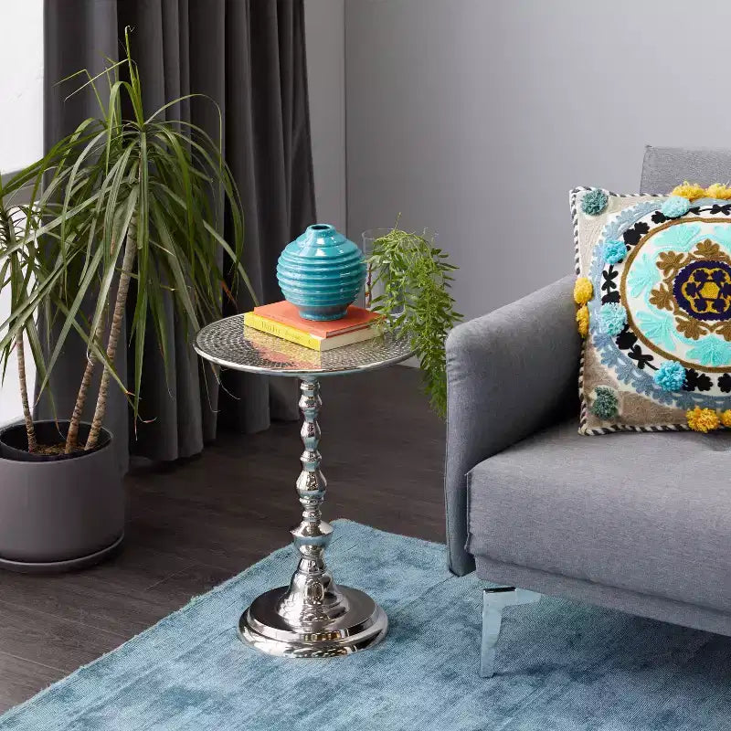 Glam Aluminum Pedestal Table Silver: Round Luxury Accent, 20" Height, Metal Tabletop, 15.6" Width
