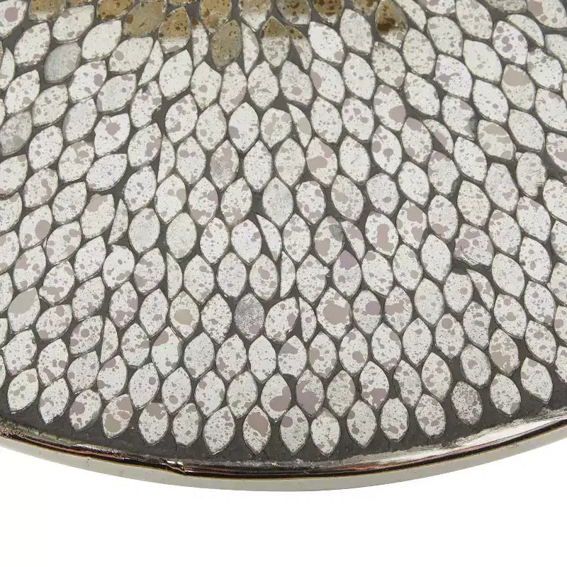 Table piédestal en aluminium Glam argenté : Accent de luxe rond, 50,8 cm de hauteur, plateau en métal, 39,6 cm de largeur